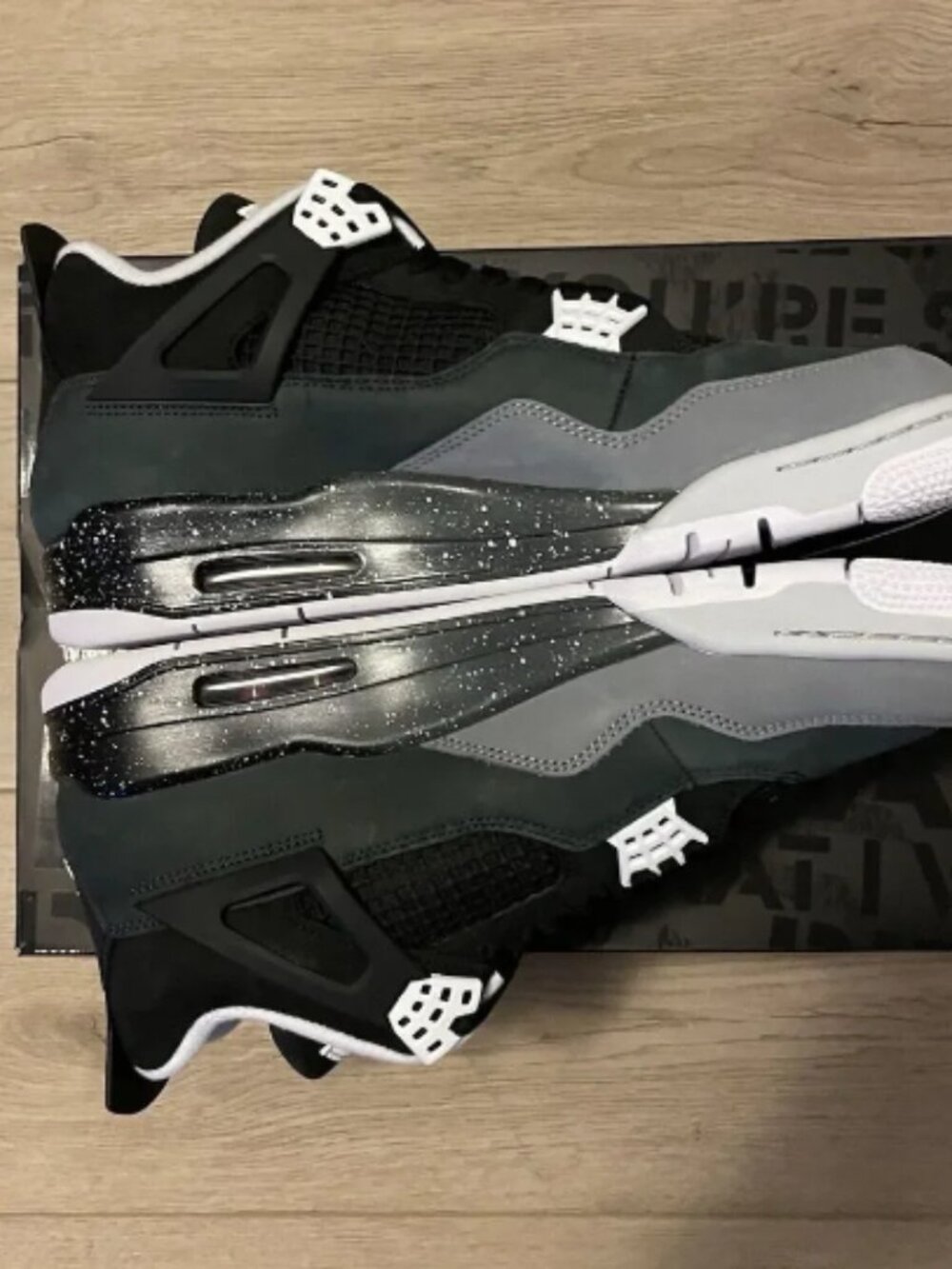 Air Jordan 4 Retro “Fear” 2024